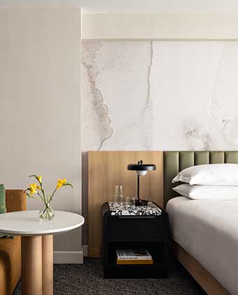 King Corner Room