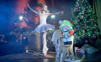 young ballerina dancing the nutcracker