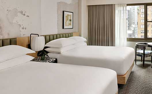 theta 2 queen guestroom