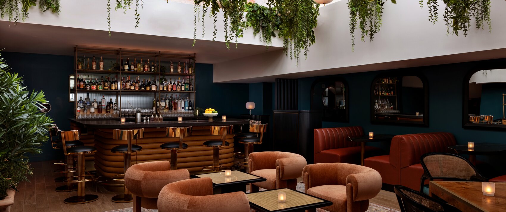 seating at bar sprezzatura